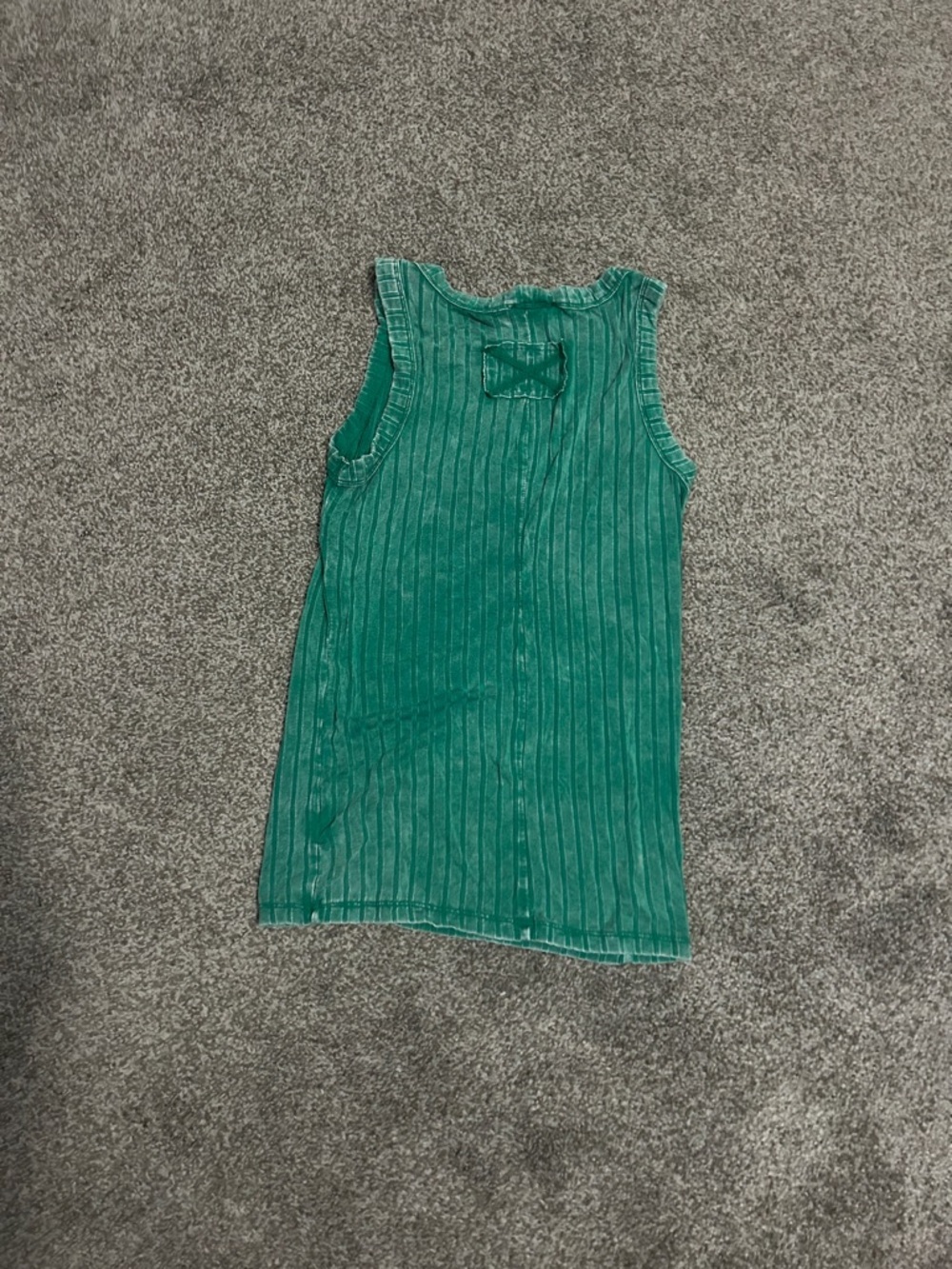 Green Ribbed Sleeveless Tank - Picture 2 of 2